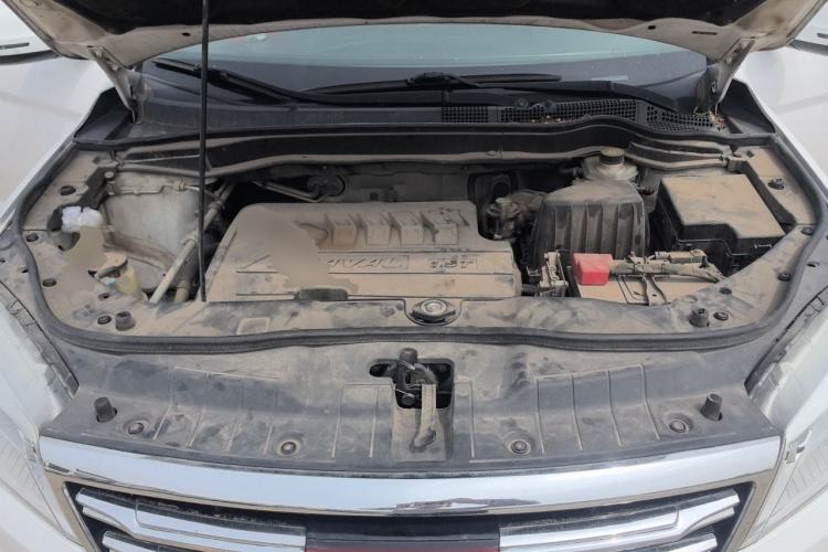 Used Haval H6 2018 Red-Label Sport Version 1.5T Manual Two-Wheel Drive Elite Model Engine Bay