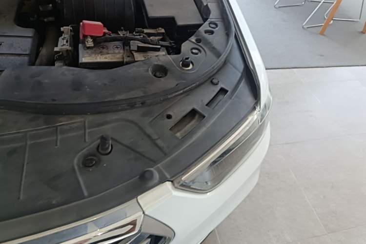 Used Haval H6 2018 Blue Label Sport Edition 1.5T Automatic Two-Wheel Drive Elite Model Engine Bay Left
