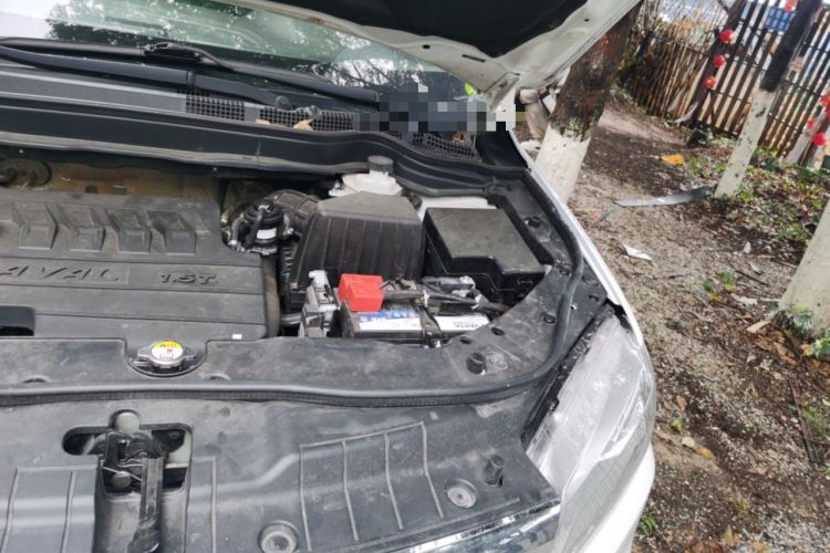 Used Haval H6 2018 Red-Label Sport Edition 1.5T Automatic Two-Wheel Drive Elite Model Engine Bay Left