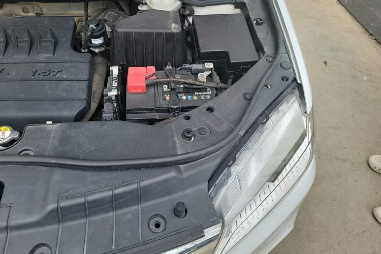 Used Haval H6 2018 Red-Label Sport Edition 1.5T Automatic Two-Wheel Drive Elite Model Engine Bay Left