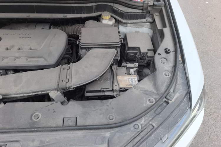 Used Haval H6 2018 Blue Label 2.0T Automatic Luxury Model Engine Bay Left