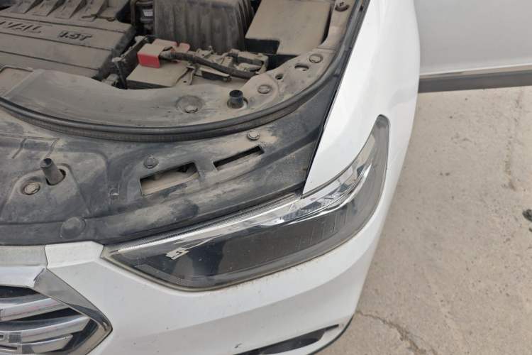 Used Haval H6 2018 Blue Label Sport Edition 1.5T Automatic Two-Wheel Drive Elite Model Engine Bay Left