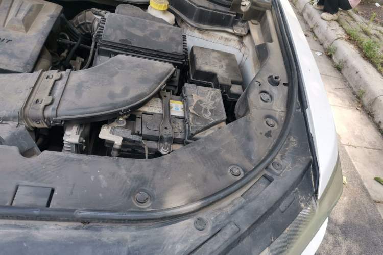 Used Haval H6 2018 Blue-Label 1.5T Automatic Luxury Model Engine Bay Left