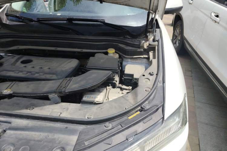 Used Haval H6 2018 Blue Label 2.0T Automatic Luxury Model Engine Bay Left