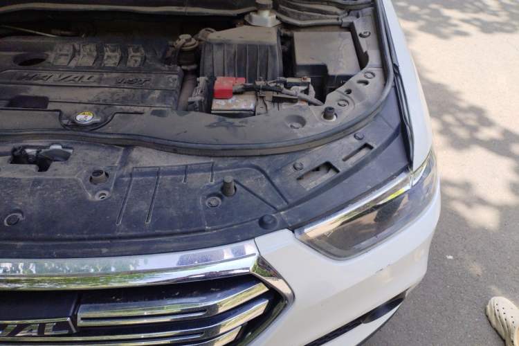 Used Haval H6 2018 Sport Edition 1.5T Automatic Two-Wheel Drive Elite Model China V Standard Engine Bay Left