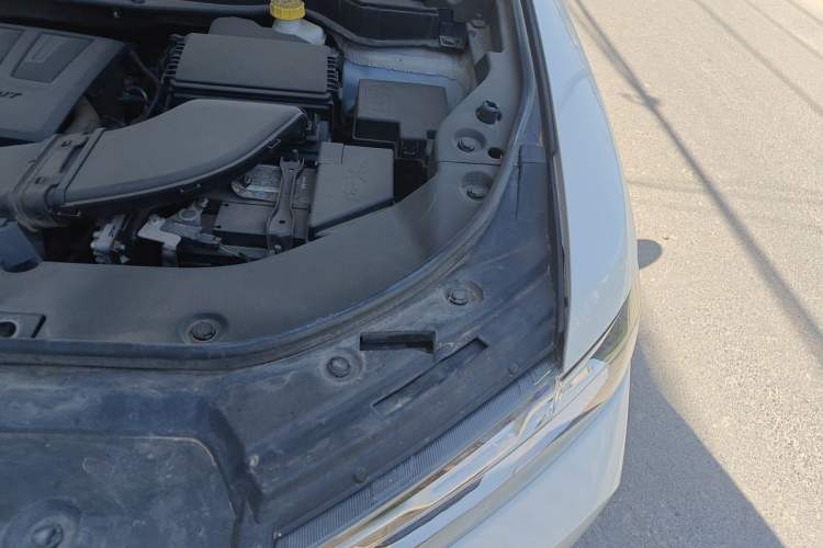 Used Haval H6 2018 Red-Label 1.5T Automatic Luxury Model Engine Bay Left