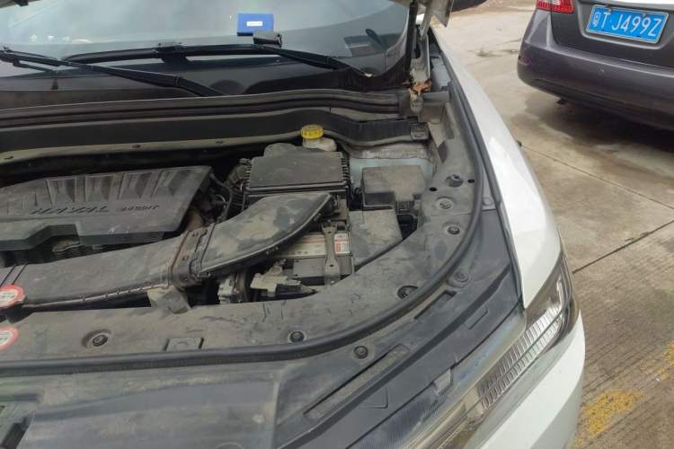 Used Haval H6 2018 Blue-Label 1.5T Automatic Luxury Model Engine Bay Left
