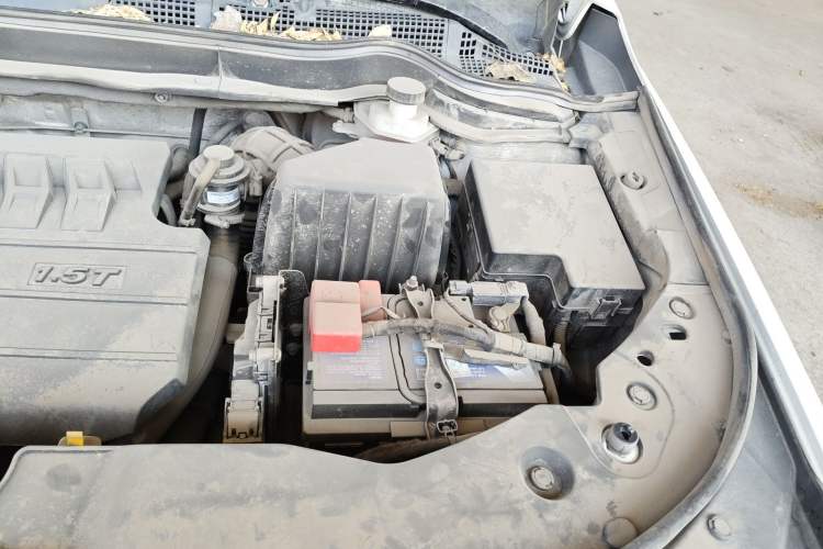 Used Haval H6 2018 Blue Label Sport Edition 1.5T Automatic Two-Wheel Drive Elite Model Engine Bay Left