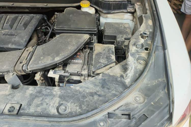 Used Haval H6 2018 Red-Label 1.5T Automatic Luxury Model Engine Bay Left