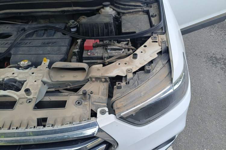 Used Haval H6 2018 Blue Label Sport Edition 1.5T Automatic Two-Wheel Drive Elite Model Engine Bay Left