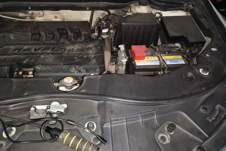 Used Haval H6 2018 Blue Label Sport Edition 1.5T Automatic Two-Wheel Drive Elite Model Engine Bay Left