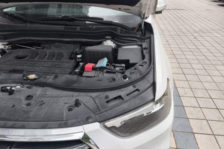 Used Haval H6 2018 Blue Label Sport Edition 1.5T Automatic Two-Wheel Drive Elite Model Engine Bay Left