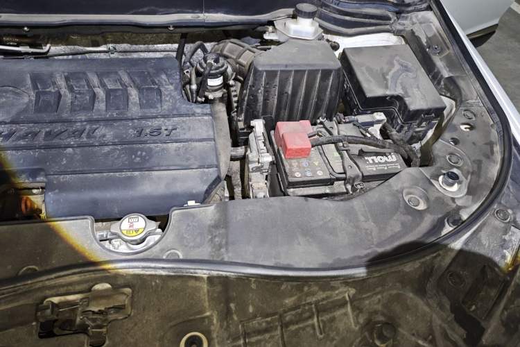 Used Haval H6 2018 Blue Label Sport Edition 1.5T Automatic Two-Wheel Drive Elite Model Engine Bay Left