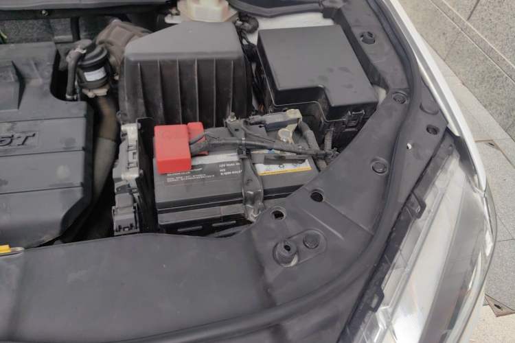 Used Haval H6 2018 Sport Edition 1.5T Automatic Two-Wheel Drive Elite Model China V Standard Engine Bay Left