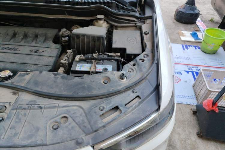 Used Haval H6 2018 Blue Label Sport Edition 1.5T Automatic Two-Wheel Drive Elite Model Engine Bay Left