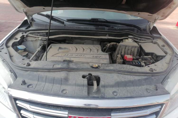 Used Haval H6 2018 Red-Label Sport Edition 1.5T Automatic Two-Wheel Drive Elite Model Engine Bay