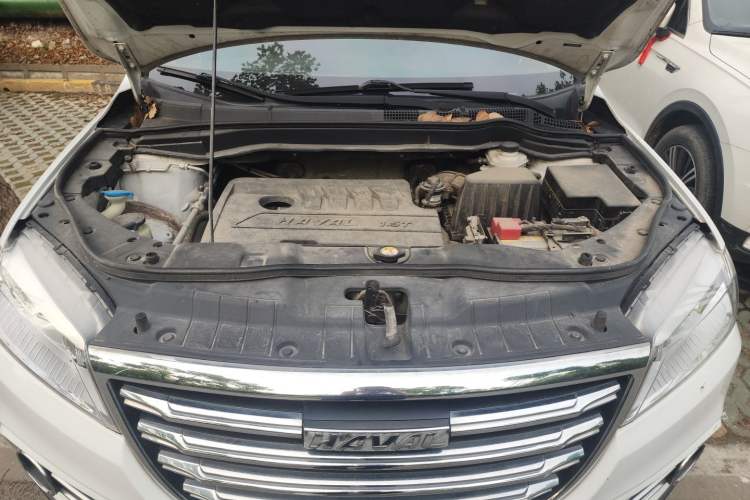 Used Haval H6 2018 Red-Label Sport Version 1.5T Manual Two-Wheel Drive Elite Model Engine Bay