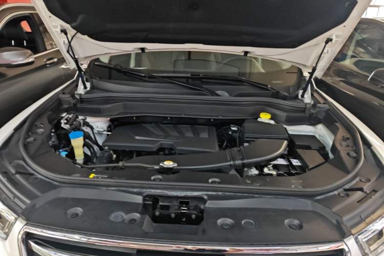 Used Haval H6 2018 Red-Label 1.5T Automatic Luxury Model Engine Bay