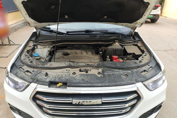 Used Haval H6 2018 Sport Edition 1.5T Automatic Two-Wheel Drive Elite Model China V Standard Engine Bay