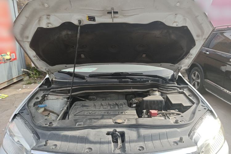 Used Haval H6 2018 Red-Label Sport Version 1.5T Manual Two-Wheel Drive Elite Model Engine Bay