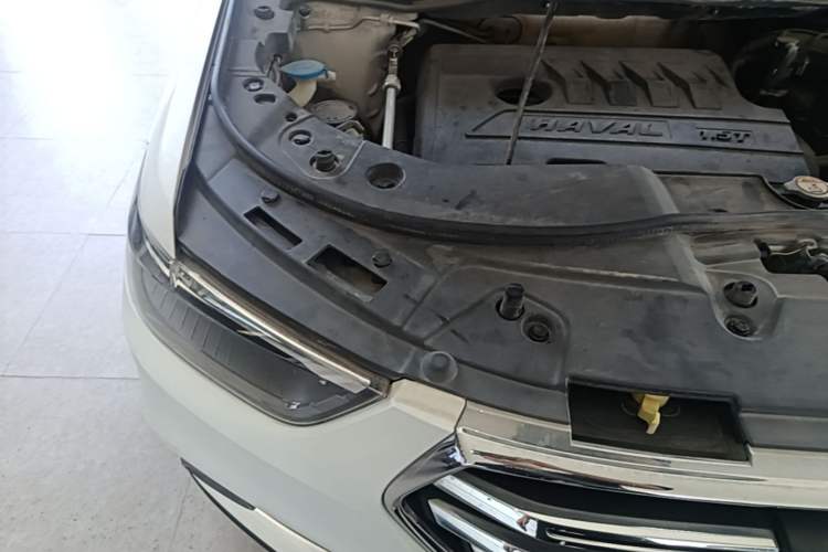 Used Haval H6 2018 Blue Label Sport Edition 1.5T Automatic Two-Wheel Drive Elite Model Engine Bay Right