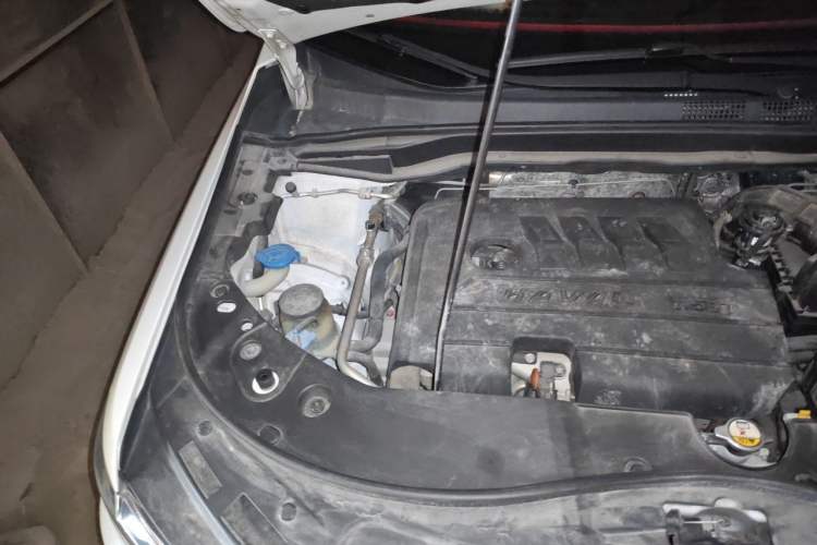Used Haval H6 2018 Blue Label Sport Edition 1.5T Automatic Two-Wheel Drive Elite Model Engine Bay Right