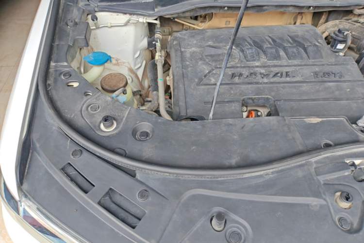 Used Haval H6 2018 Blue Label Sport Edition 1.5T Manual Two-Wheel Drive Elite Model Engine Bay Right