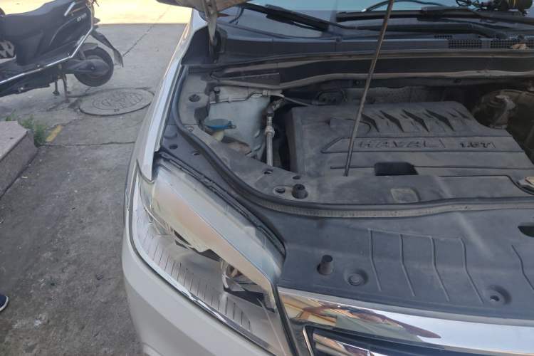 Used Haval H6 2018 Red-Label Sport Edition 1.5T Automatic Two-Wheel Drive Elite Model Engine Bay Right