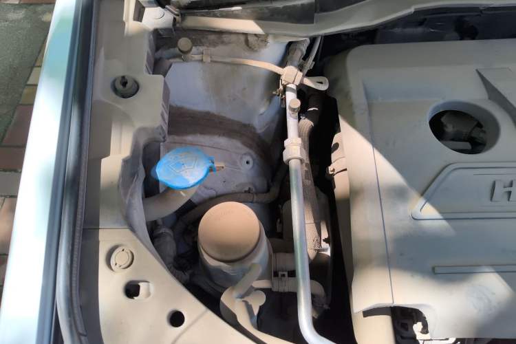 Used Haval H6 2018 Blue Label Sport Edition 1.5T Automatic Two-Wheel Drive Elite Model Engine Bay Right