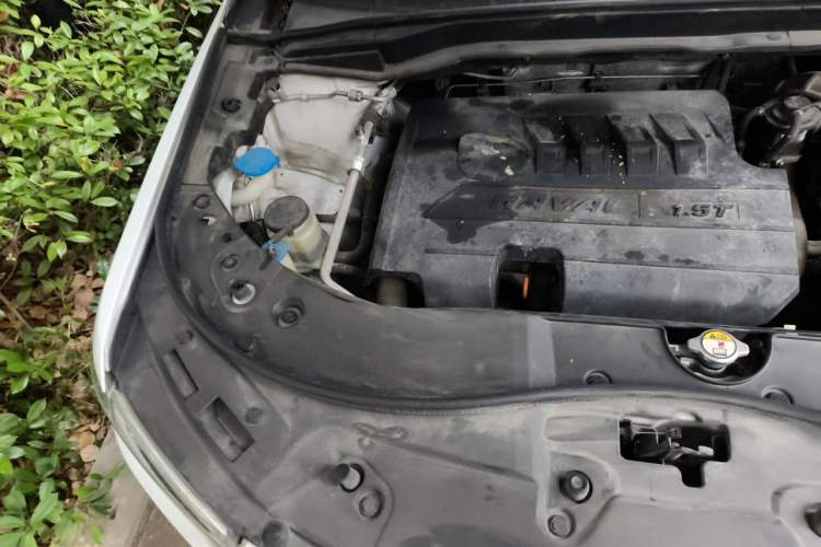 Used Haval H6 2018 Blue Label Sport Edition 1.5T Automatic Two-Wheel Drive Elite Model Engine Bay Right