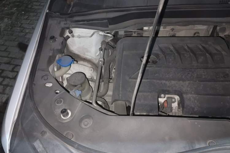 Used Haval H6 2018 Blue Label Sport Edition 1.5T Automatic Two-Wheel Drive Elite Model Engine Bay Right