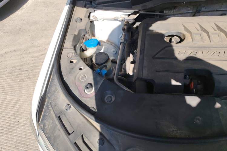 Used Haval H6 2018 Blue Label Sport Edition 1.5T Automatic Two-Wheel Drive Elite Model Engine Bay Right