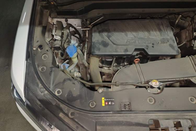 Used Haval H6 2018 Blue-Label 1.5T Automatic Luxury Model Engine Bay Right