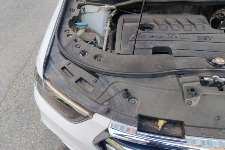 Used Haval H6 2018 Blue Label Sport Edition 1.5T Automatic Two-Wheel Drive Elite Model Engine Bay Right