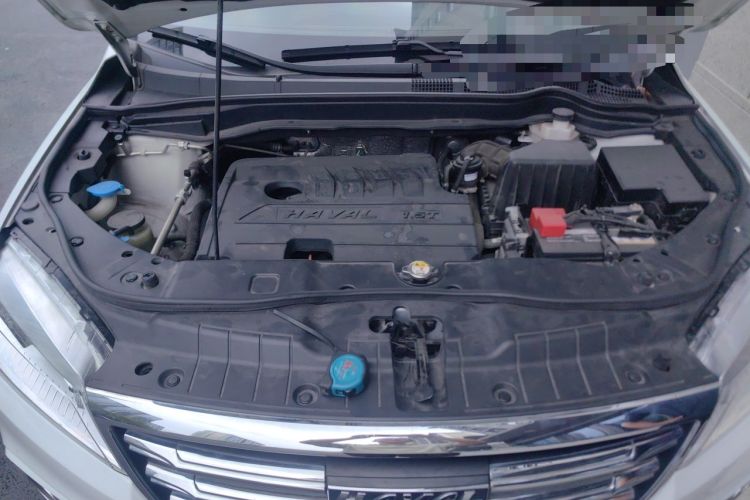 Used Haval H6 2018 Sport Edition 1.5T Automatic Two-Wheel Drive Elite Model China V Standard Engine Bay