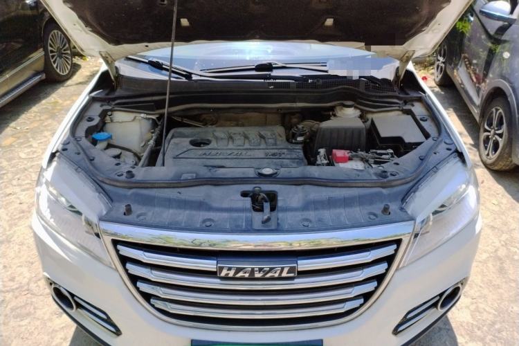 Used Haval H6 2018 Sport Edition 1.5T Manual Two-Wheel Drive Elite Model China V Standard Engine Bay