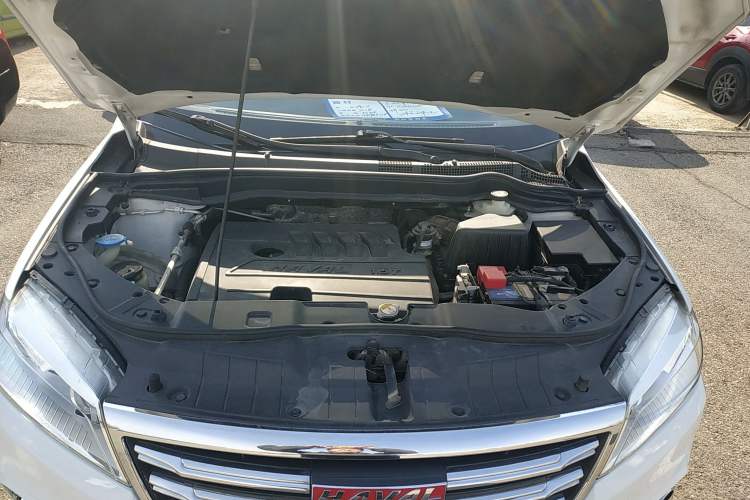 Used Haval H6 2018 Red-Label Sport Edition 1.5T Automatic Two-Wheel Drive Elite Model Engine Bay