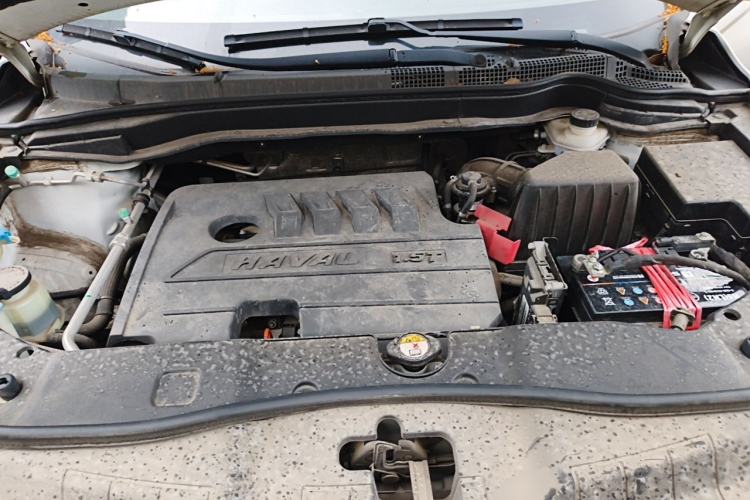 Used Haval H6 2018 Red-Label Sport Version 1.5T Manual Two-Wheel Drive Elite Model Engine Bay