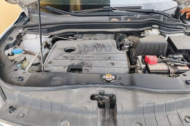 Used Haval H6 2018 Red-Label Sport Edition 1.5T Automatic Two-Wheel Drive Elite Model Engine Bay