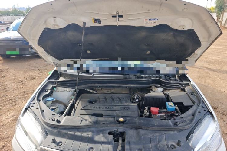 Used Haval H6 2018 Red-Label Sport Version 1.5T Manual Two-Wheel Drive Elite Model Engine Bay