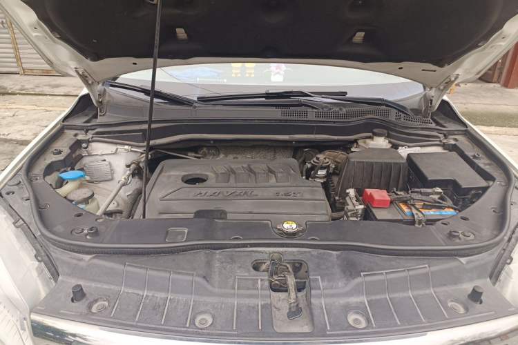 Used Haval H6 2018 Red-Label Sport Edition 1.5T Automatic Two-Wheel Drive Elite Model Engine Bay