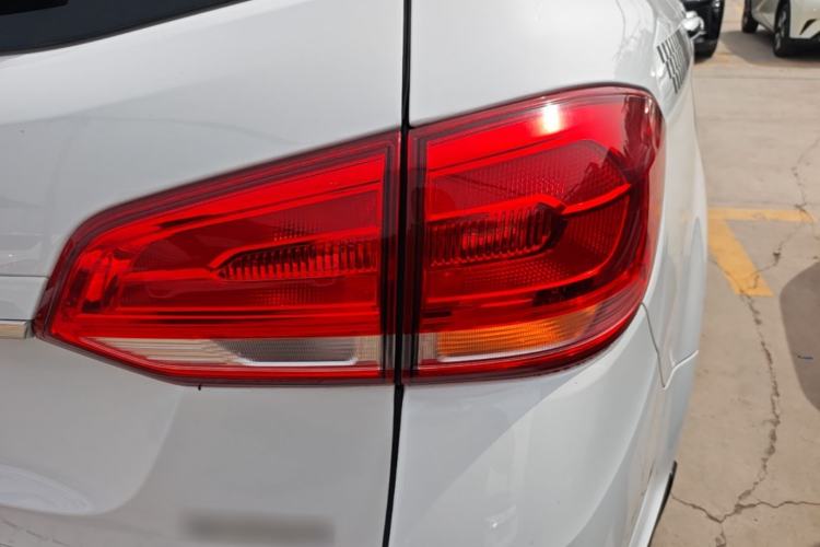 Used Haval H6 2018 Blue Label Sport Edition 1.5T Manual Two-Wheel Drive Elite Model Exterior 1