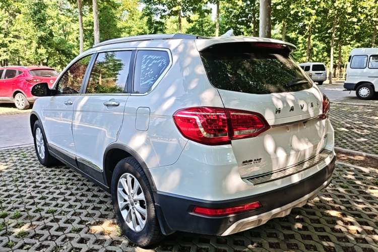 Used Haval H6 2018 Red-Label Sport Version 1.5T Manual Two-Wheel Drive Elite Model Exterior 2