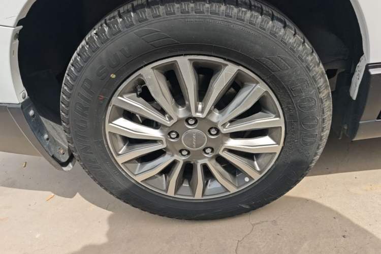 Used Haval H6 2018 Blue Label Sport Edition 1.5T Manual Two-Wheel Drive Elite Model Exterior 3