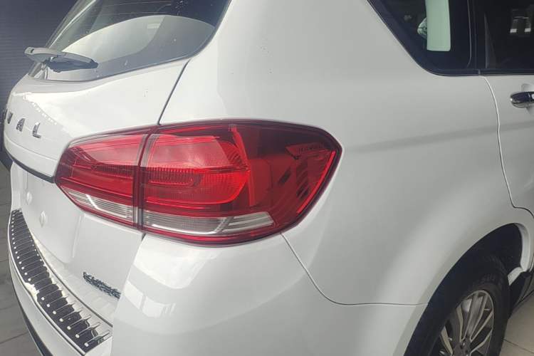 Used Haval H6 2018 Blue Label Sport Edition 1.5T Automatic Two-Wheel Drive Elite Model Exterior 3