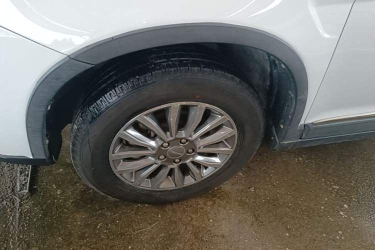 Used Haval H6 2018 Red-Label Sport Edition 1.5T Automatic Two-Wheel Drive Elite Model Exterior 4