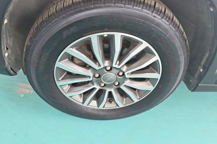 Used Haval H6 2018 Red-Label Sport Version 1.5T Manual Two-Wheel Drive Elite Model Exterior 4