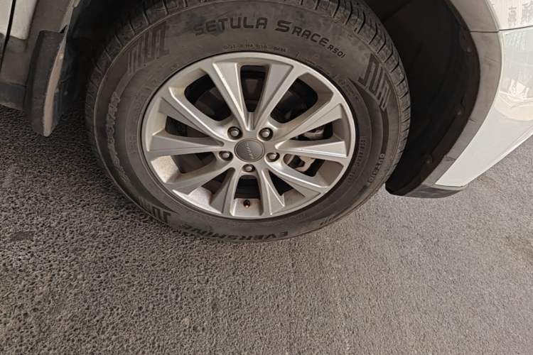 Used Haval H6 2018 Red-Label Sport Version 1.5T Manual Two-Wheel Drive Elite Model Exterior 7