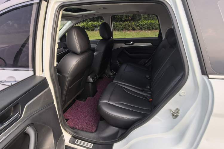 Used Haval H6 2018 Red-Label Sport Version 1.5T Manual Two-Wheel Drive Elite Model Exterior 9