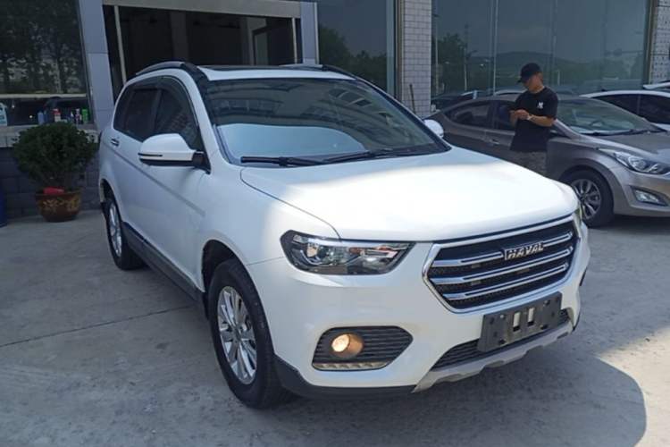 Used Haval H6 2018 Sport Edition 1.5T Automatic Two-Wheel Drive Elite Model China V Standard Front Right 45 Deg